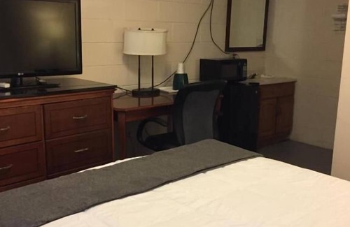 Lenox Hotel | Hope Inn