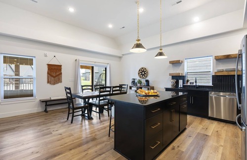 Hollister House | Hope Ridge @ Rocky Shores Free Daily Activities Close to Thunder Ridge Cmty Indoor Pool!