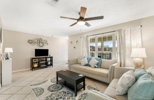 Open Sands Apartment | Horizon South 56 - 206 2 Bed, 2 Bath, Built-In Bunk Bed