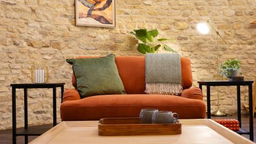 Aubourn House | Horse Gin