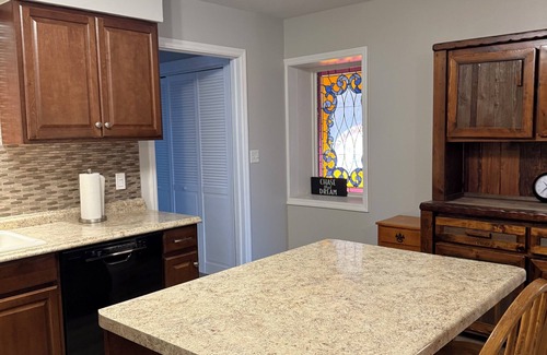 Lake Geneva House | Horse lovers paradise with 2 bedrooms and WiFi, AC in Lake Geneva