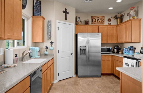 Valley Farms House | Horse property! Minutes to Horseshoe Park