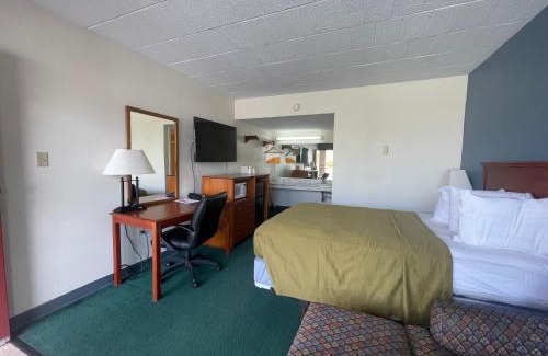 Altoona Hotel | Horseshoe Curve Lodge