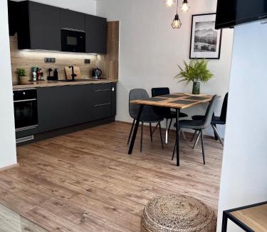Jesenik Apartment | Horský apartmán s výhledem do lesa, terasa, kvalitní wi-fi, parkování zdarma - opětovně otevřeno červenec 2025 po kompletní rekonstrukci