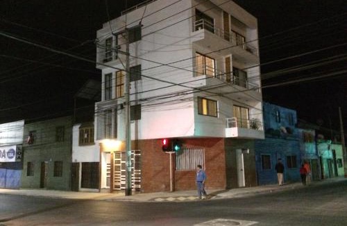 Iquique House | Hospedaje Amunátegui
