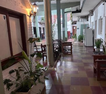 Corrientes Hotel | Hospedaje Artigas - Silvia Borda