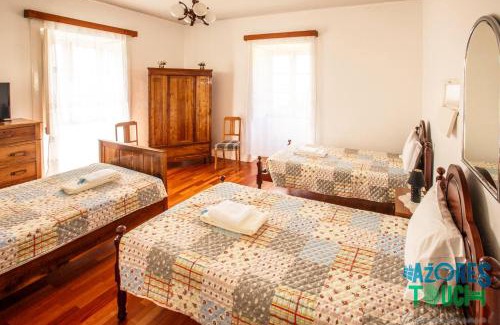 Praia da Vitoria House | Hospedaria casa D'Avo