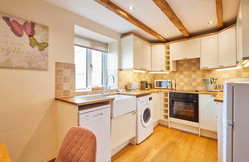 Masham House | Host & Stay | Dairy Cottages