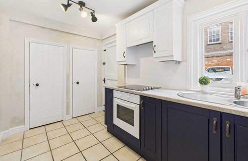 Bedford Apartment | Host & Stay | Dame Alice Street