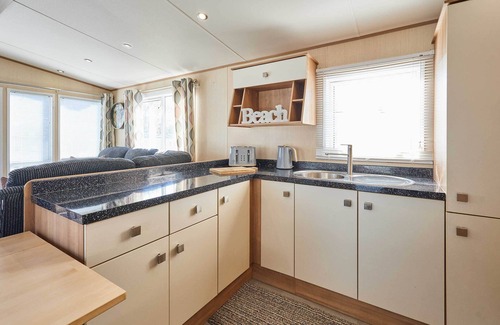 Cresswell Ski Chalet | Host & Stay | Leon's Retreat