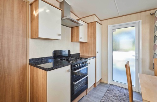 Cresswell Ski Chalet | Host & Stay | Leon's Retreat