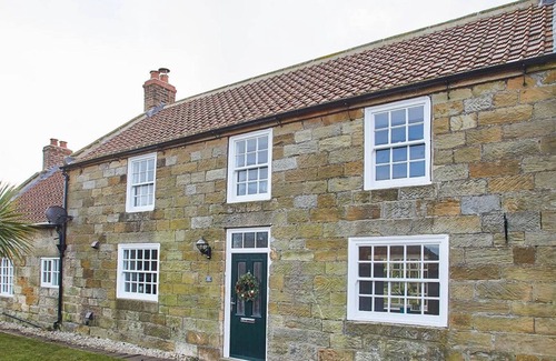 Lythe House | Host Stay Middle Farmhouse