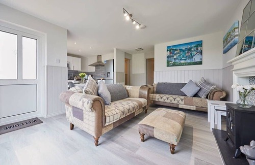 St. Ann's Chapel House | Host & Stay | Robin's Nest