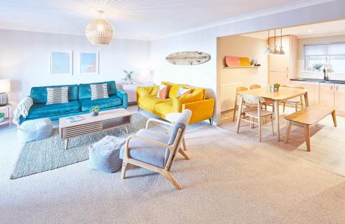Saltburn-by-the-Sea House | Host & Stay - 'Salty' Seaview