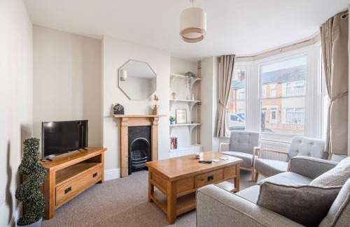 Ipswich House | Host & Stay - Sherrington Road Abode