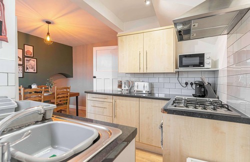 Tatenhill House | Host & Stay | The Headlands