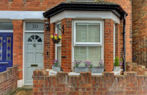 Bedford Apartment | Host & Stay | York Street