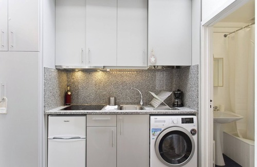 Centro / Baixa Apartment | Host Wise - Cozy Quiet Flat | Trindade Station