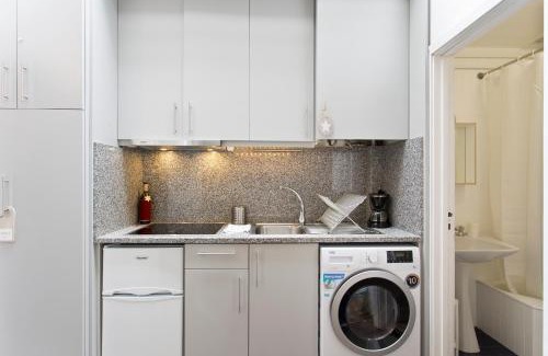 Centro / Baixa Apartment | Host Wise - Cozy Quiet Flat - Trindade Station
