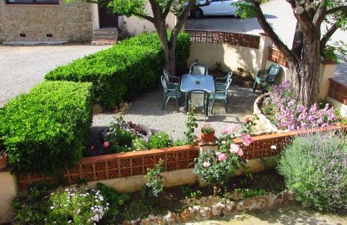 Pals House | Hostal Can Bassalis