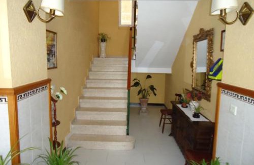 Baena House | Hostal Los Claveles