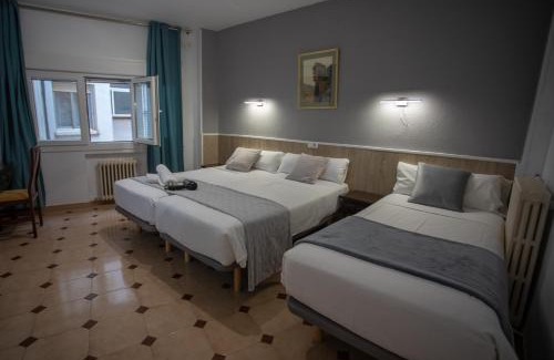 Cuenca House | Hostal Residencia Avenida