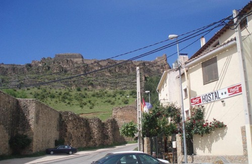 Canete House | Hostal Restaurante La Muralla