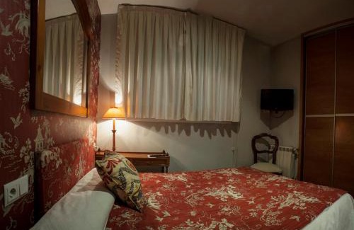 Cuenca House | Hostal Rual