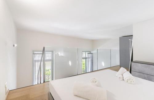 Historic Centre Apartment | Hostdomus - Loft Lagrange