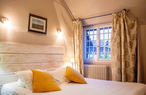 Mesnil-Val-Plage Hotel | Hostellerie de la Vieille Ferme