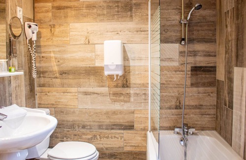 Mesnil-Val-Plage Hotel | Hostellerie de la Vieille Ferme