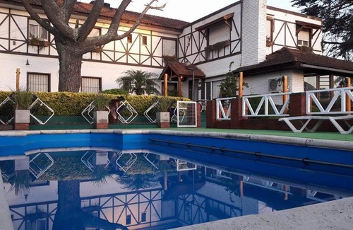 Villa Gesell Hotel | Hosteria Actinia