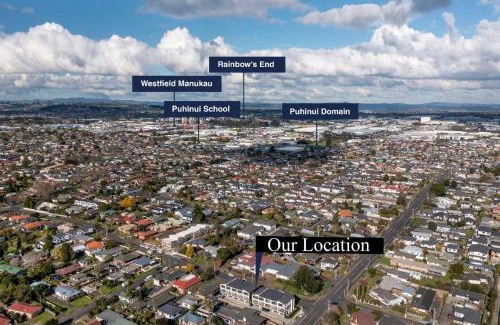 Mount Eden Villa | HOT Deal! Brand New Townhouse close to Rainbow's End