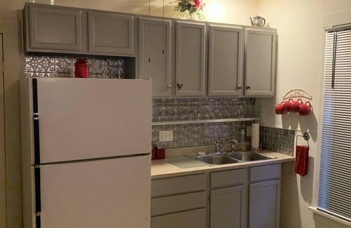 Hot Springs House | Hot Springs National Park Bungalow 5 minute drive to downtown and Bathhouse Row