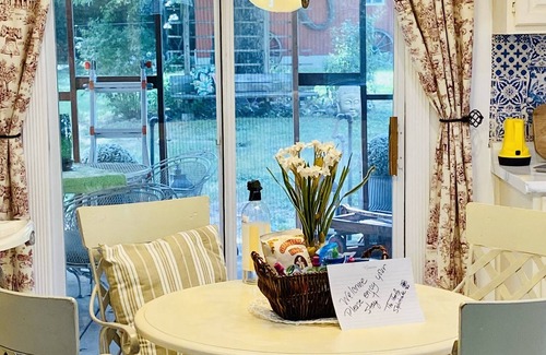 Mount Vernon House | Hot Summer Savings! Alexandria-Mt Vernon-Ft Belvoir-Old Town-DC Getaway