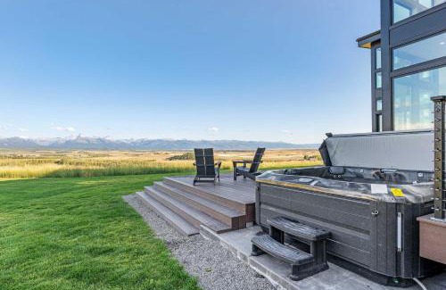 Tetonia House | Hot Tub, 23 Mi to Grand Targhee Luxe Retreat