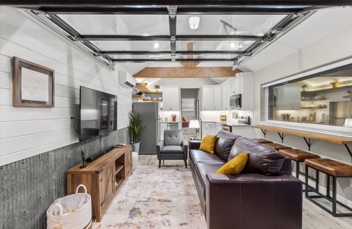 Spring Other | HOT TUB! 400 Sf Spacious, Private Tiny Home Experience!