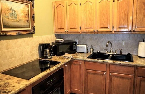Holiday Island Cabin | Hot Tub and indoor Jetted Tub, Golfing, Lake View