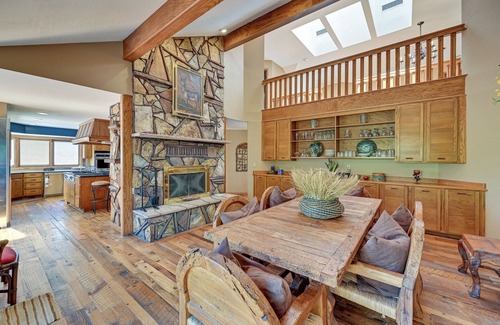 Payson House | Hot Tub + Games: Spacious Golf Retreat in Payson