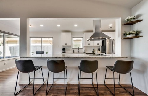 Northeast Carrollton House | Hot Tub, Putting Green, Game Room!