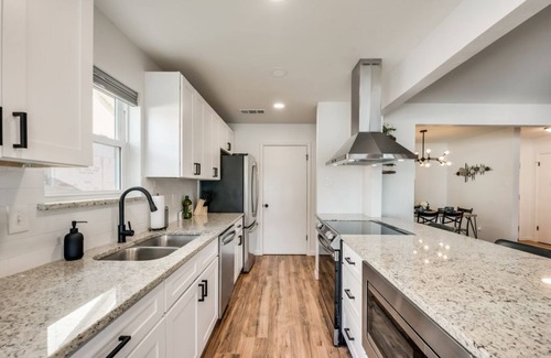 Northeast Carrollton House | Hot Tub, Putting Green, Game Room!