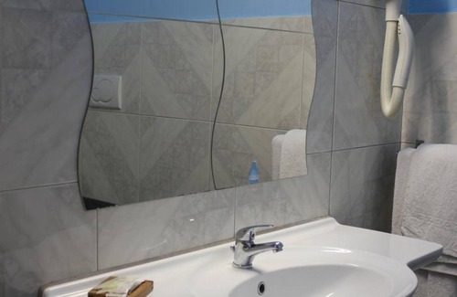 Petrizia Hotel | Hotel 106