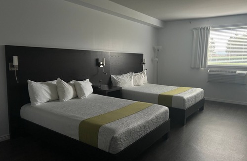 Degelis Hotel | Hotel 1212