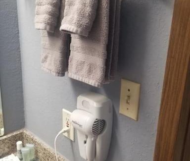 Stillwater Apartment | Hotel 2 Queens Hotel Room 130 Booking