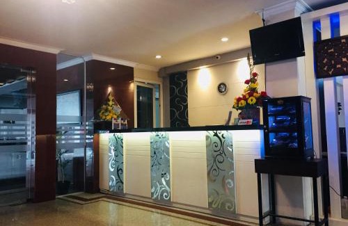 Jember Hotel | Hotel 88 Jember By WH - Strategic Location In The City Center