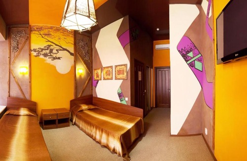 Kuzmichi Hotel | Hotel Africa