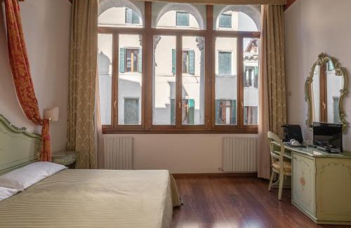 Cannaregio Hotel | Hotel al Sotoportego