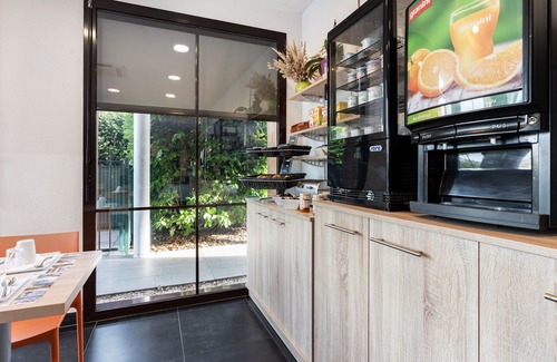 Le Teich Hotel | Hotel All Suites Le Teich