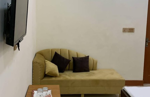 G-7 Sector Hotel | Hotel Almarkaz