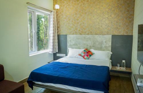 Yercaud Hotel | Hotel AlpineglO Yercaud